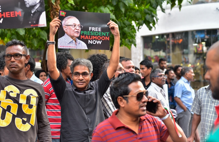 މިނިވަން އިންތިޚާބަކަށް ގޮވާލައި އެމްޑީޕީން ހިނގާލުމެއް