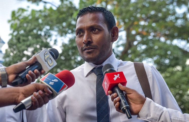 "ދުވާފަރު ކައުންސިލަރުންނާ މެދު އިސްކުރީ އޯގާތެރިކަން"