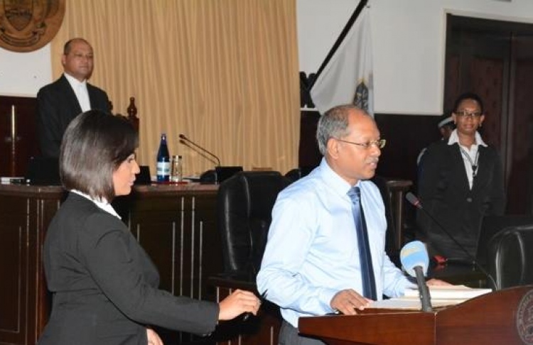 އަފީފުގެ ދަރިކަލަކަށް ސީޝެލްސްގެ މަޖިލީހުގެ ނައިބުކަން