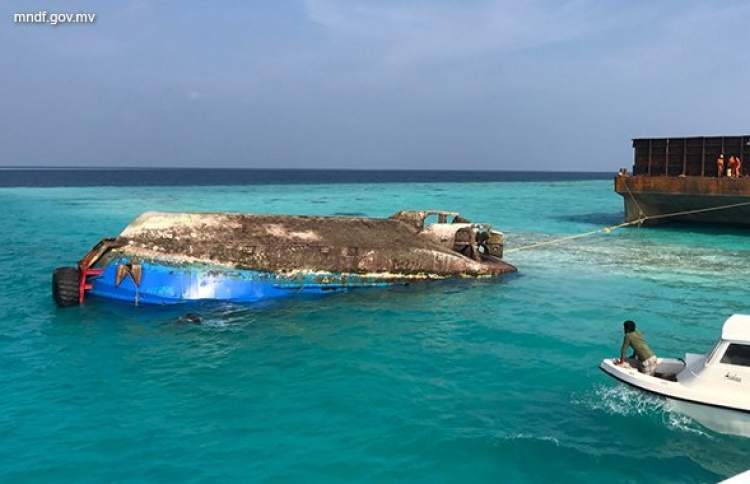 ޓަގެއް ބަންޑުން ޖަހާލައި، މީހަކަށް އަނިޔާވެއްޖެ