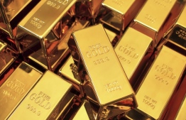 (FILE) Gold plates: An Indian man imported 1.7 kg of gold hidden in his clothes in 2014 --
