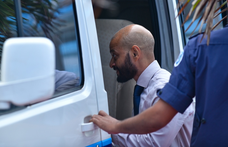 ފާރިސް ޖަލުގައި ހުރީ ގޮތެއް ނެތިގެނެއް ނޫން: ވަކީލުން