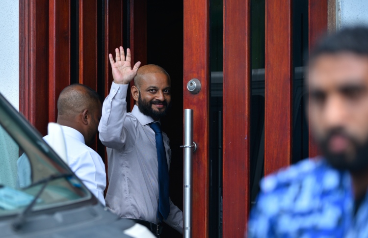 ފާރިސް މާފުށީ ޖަލަށް ބަދަލުކޮށްފި