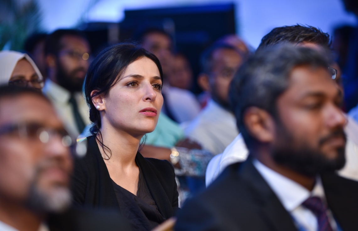 މާލެ: މާޗް 15، 2018- އޭޑީކޭ ހޮސްޕިޓަލްގެ ކެތުލެބާއި އޮޕަރޭޝަންް ތިއޭޓަރު ހިމެނޭ ކޮމްޕްލެކްސް ހުޅުވުމަށް މިރޭ ބޭއްވި ރަސްމިއްޔާތުގައި ބައިވެރިވެވަޑައިގެންނެވި ބައެއް ބޭފުޅުން.---ފޮޓޯ: ހުސެއިން ވަހީދު/މިހާރު