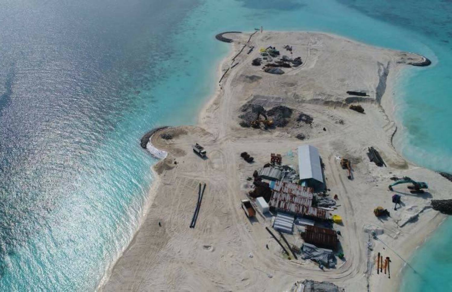 ރިސޯޓެއް ހަދަން ކ. މަނިޔަފަރުގައި ފަޅު ހިއްކައި ނިންމާފައި.