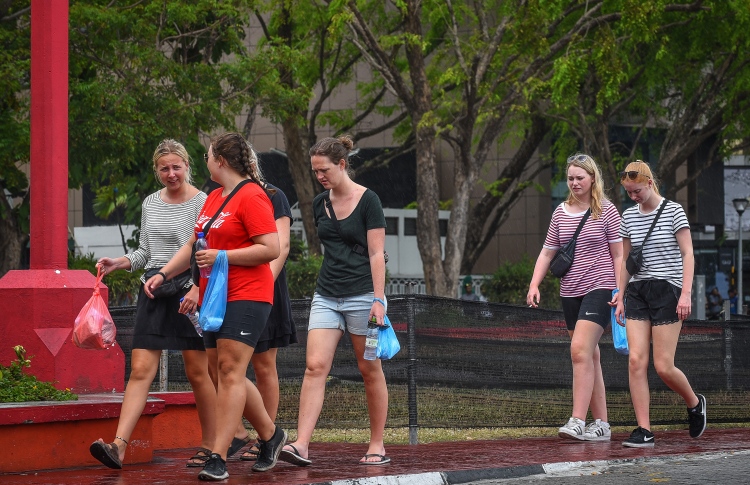 ޓޫރިސްޓުން އައި އަދަދު ދެ ޕަސެންޓް އިތުރުވެއްޖެ