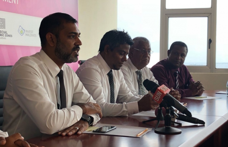 ވިޔަފާރި ބަނދަރާއި ޓީ ޖެޓީން މުދާ ދޫކުރުން ރޭގަނޑަށް