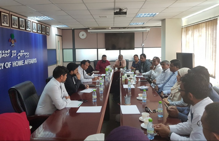 އެޑިޓަރުންގެ އާ ޝަރުތުތަކަށް އަމަލުކުރުން ފަސްކޮށްފި