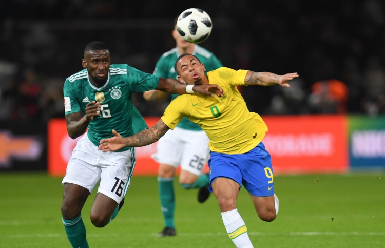 ބްރެޒިލް އަތުން ބަލިވެ ޖަރުމަނުގެ ރެކޯޑް ނިމުމަކަށް