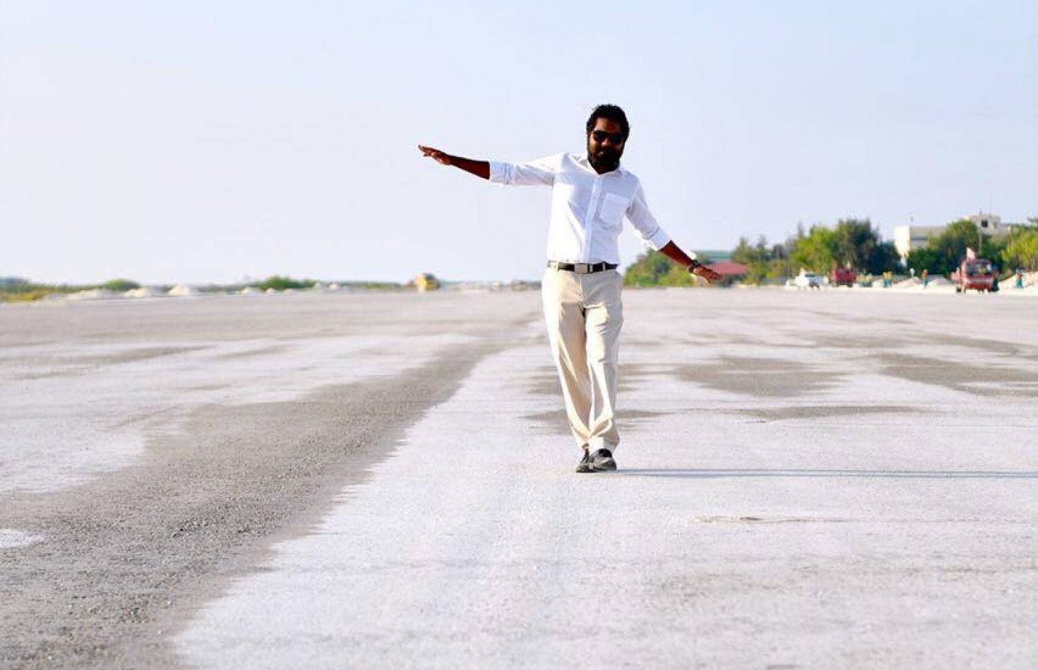 މެމްބަރު ޔާމީން މިއަދު އާ ރަންވޭ މަތީގައި.