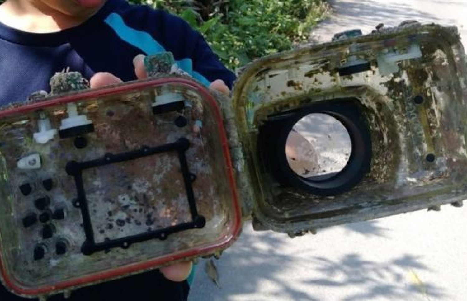 ކެމެރާ ލާފައި އޮތް، ފެން ނުވަންނަ ކަވަރު