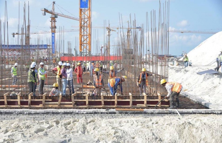 ހުޅުމާލެއިން ހަތަރު ލައްކައަށް 400 ގޯތި ވިއްކަނީ