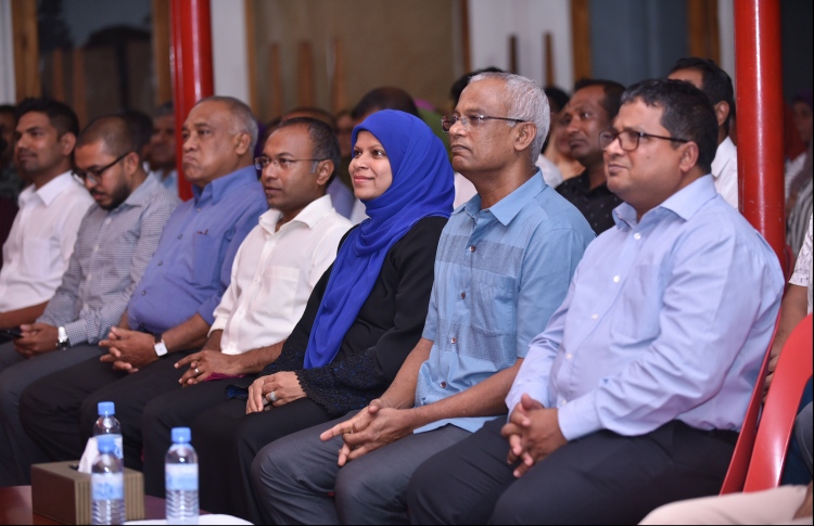 ސިޔާސީ ޕާޓީތައް ތަޅު އެޅުވުމުގެ ވިސްނުމެއް ނެތް: އީސީ