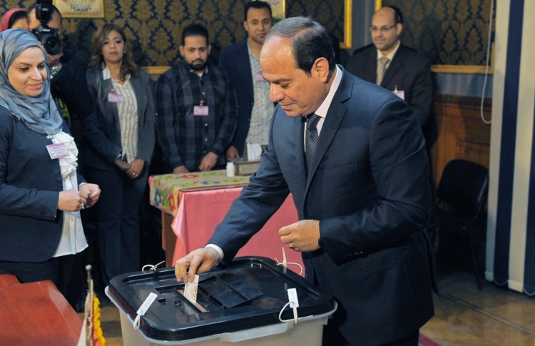 ސީސީ ވެރިކަމުގައި ބަހައްޓަން ގާނޫނުއަސާސީ ބަދަލުކުރަނީ