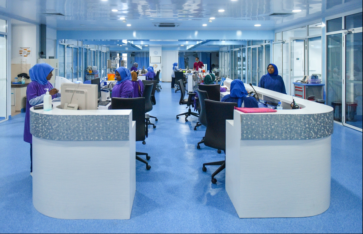 ދަރުމަވަންތަ ހޮސްޕިޓަލްގައި ނަރުހުންތަކެއް މަސައްކަތްކުރަނީ: ނަރުހުންގެ މުސާރަ ވަނީ ބޮޑުކޮށްފައި-- މިހާރު ފޮޓޯ