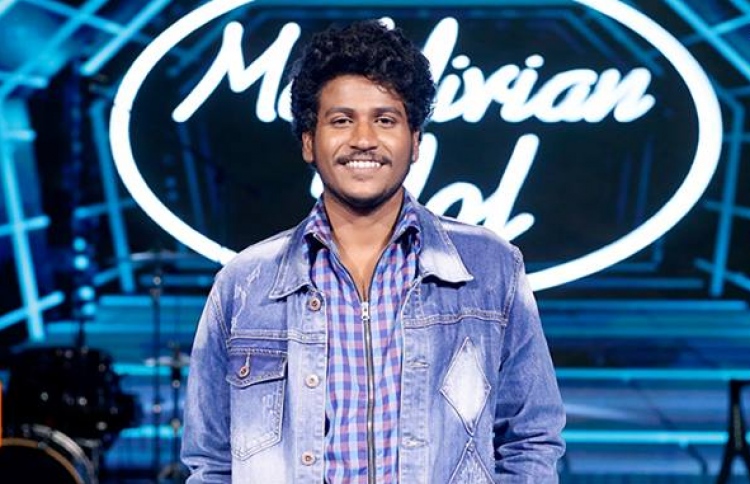 ފުޓްބޯޅަ ލަވަތަކަށް ފަހު ވަކިވާންޖެހުނީ މުނާޒަށް