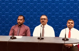 Former Minister of Islamic Affairs Dr. Ahmed Ziyad (Left), Former Managing Director of Public Service (PSM) Media Ibrahim Khaleel (Center) and Deputy Managing Director of PSM Mohamed Ikram (Right). PHOTO: ISLAMIC MINISTRY