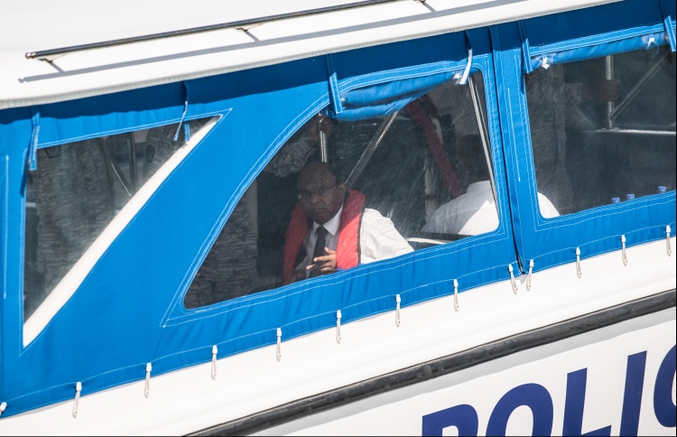 ދެ ފަނޑިޔާރުންގެ ޝަރީއަތެއް އަނެއްކާވެސް ސިއްރުކޮށްފި