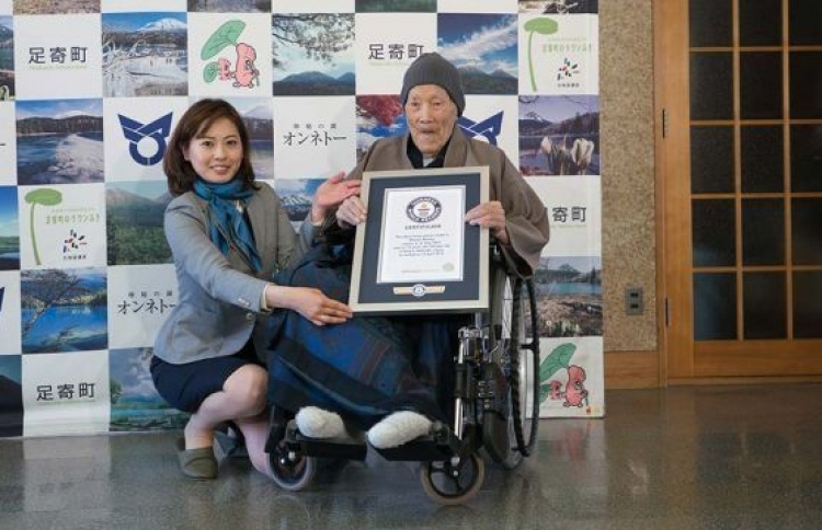 މިހާރު އެންމެ ދުވަސްވީ މީހާ އަށް 112 އަހަރު