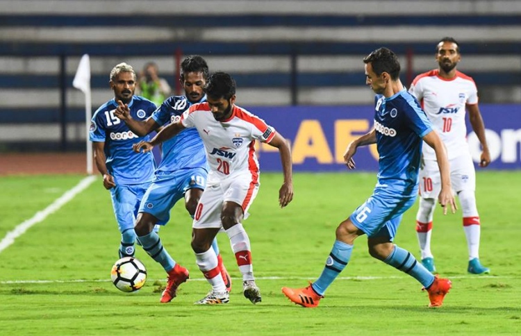 ފަހު ވަގުތު ބެންގަލޫރުން ނިއު ބަލިކޮށްފި