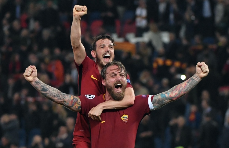 ބާސާ ކަޓުވާލައި ރޯމާ އިން ދުނިޔެ ހައިރާންކޮށްލައިފި!