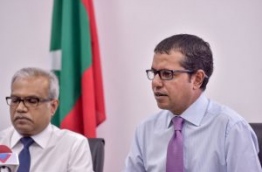 Foreign Secretary Dr Ali Naseer (R) speaks during the press conference as his new boss, foreign minister Dr Mohamed Asim looks on. MIHAARU PHOTO/NISHAN ALI
