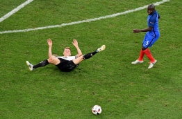 France won the match 0-2. / AFP PHOTO / BORIS HORVAT