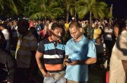 Opposition supporters gathered for the first anti-government rally held by the newly formed opposition alliance on Thursday evening. MIHAARU PHOTO/MOHAMED SHARUHAAN