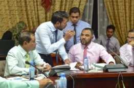 Some member of the parliamentary committee reviewing the defamation bill pictured during the sit-down on Monday. MIHAARU PHOTO/MOHAMED SHARUHAAN