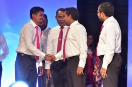 President Abdulla Yameen Abdul Gayoom greets attendees at the "true" PPM rally. PHOTO: MOHAMED SHARUHAAN/MIHAARU