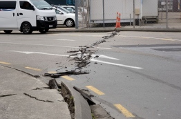 Rescuers in New Zealand were scrambling Monday to reach the epicentre of a powerful 7.8 earthquake that killed at least two people and sparked a tsunami alert that sent thousands fleeing for higher ground. / AFP PHOTO / Marty Melville