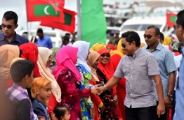 President Yameen being welcomed by the people of GA. Gemanafushi. PHOTO: Presidency Maldives