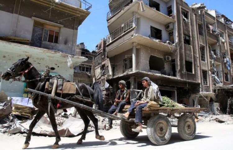 ކެމިކަލް ހަމަލާ ދިން ތަނަށް އިންސްޕެކްޓަރުން ވައްދަނީ