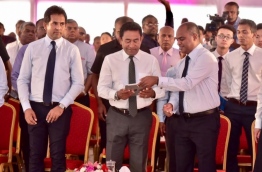 President Yameen (C) inaugurating VIA new runway's development. PHOTO: Nishan Ali/Mihaaru