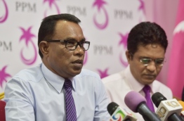 PPM's deputy leader and Fonadhoo MP Abdul Raheem Abdulla speaks at press conference. PHOTO: HUSSAIN WAHEED/MIHAARU