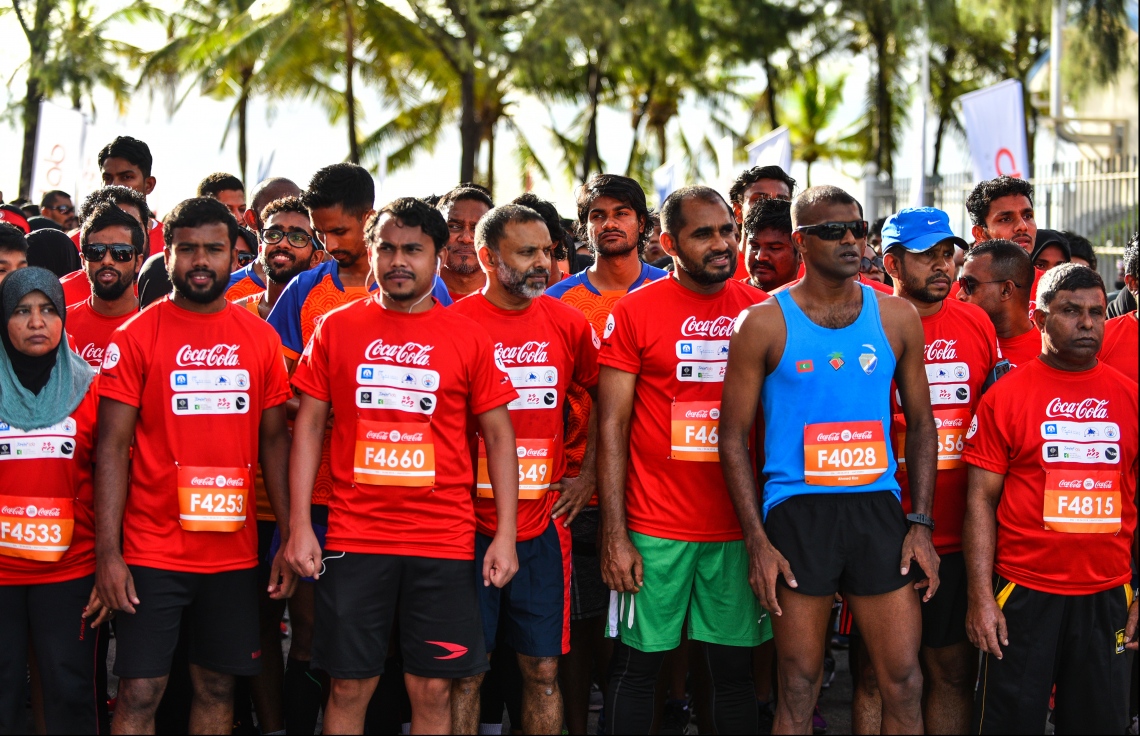 ހުޅުމާލެ: އޭޕްރިލް 120، 2018- ޓޯޓަލް ފިޓްނަސް ގްރޫޕް (ޓީއެފްޖީން) އިން ބޭއްވި ކޮކާކޯލާ ލޯންގް ރަންގެ ހަ ވަނަ އިވެންޓްގެ ތެރެއިން: ބޮޑު ތަރުހީބަކާއިއެކު ހުޅުމާލޭގައި، ހަތަރު ރޭހަކަށް ބަހާލައިގެން ބޭއްވި މިދުވުމުގައި ޖުމްލަ 1500 ދުވުންތެރިން ވަނީ ބައިވެރިވެފައި.--ފޮޓޯ: ހުސައިން ވަހީދު/މިހާރު