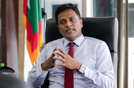 Home minister Umar Naseer gestures during an interview with Mihaaru. MIHAARU PHOTO/MOHAMED SHARUHAAN