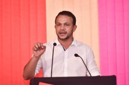 Lawmaker Ali Hussain speaking at Opposition Rally. PHOTO:Hussain Waheed/Mihaaru