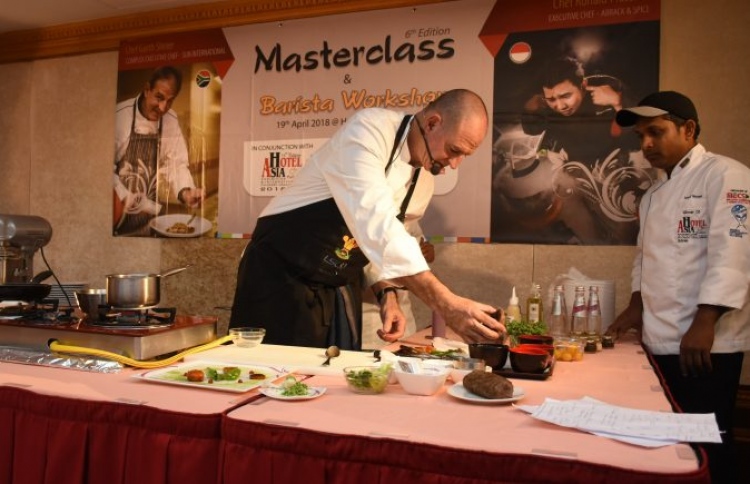 ބީބީއެމް އިން މާސްޓަ ކްލާސް ވޯކްޝޮޕެއް ބާއްވައިފި