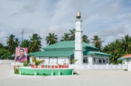 GA. Nilandhoo Harbour and main mosque. PHOTO/AISHATH NAJ