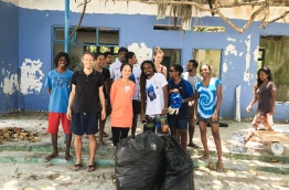 With Save the Beach team, after a clean-up of Villimale’ beach. PHOTO/SAVE THE BEACH MALDIVES