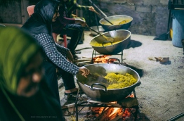 Making spices in time for Ramadan in G.A. Villingili. PHOTO/AISHATH NAJ