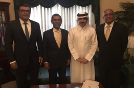 Former President Nasheed (L-2) with Qatar Ambassador to the Maldives, Rashid Shafea al Marri (R-2), in Sri Lanka.