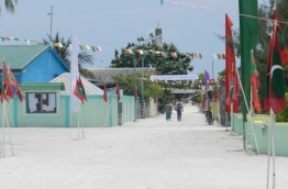Roads of H.A. Ihavandhoo decorated with Maldivian national flags. PHOTO/IHAVANDHOO ONLINE