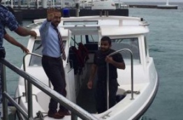 Maduvvari MP Mohamed Ameeth boards Police speedboat after appeal hearing at the High Court. PHOTO/SOCIAL MEDIA