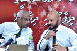 MDP PG leader Ibrahim Mohamed Solih (L) and Dhiggaru MP Faris Maumoon at an opposition press conference.