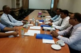 Tamrat Samuel (L), senior advisor to the UN department of political affairs, meets with a government delegation regarding the all-party talks. PHOTO/TWITTER