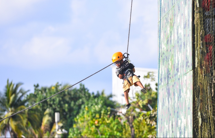 ފޮތް ކިޔައިދީ ވާހަކަ ދެއްކުމުން ސްކޫލްގައި ކާމިޔާބު