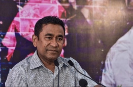 President Abdulla Yameen speaking after inaugurating PPM's new campaign hub in the west of Male. MIHAARU PHOTO / HUSSEIN WAHEED