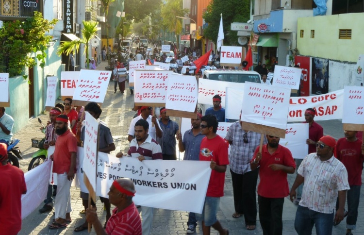 މަސައްކަތްތެރިން ހޯދަންވީ ބާރު: ޖަމާއަތް ހެދުން